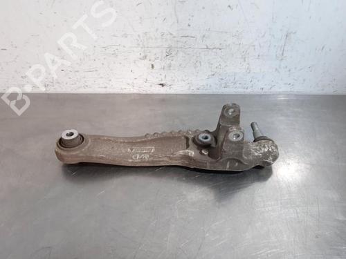 Used Right front suspension arm JAGUAR F-PACE (X761) 2.0 TD4 AWD (180 hp) 23641390