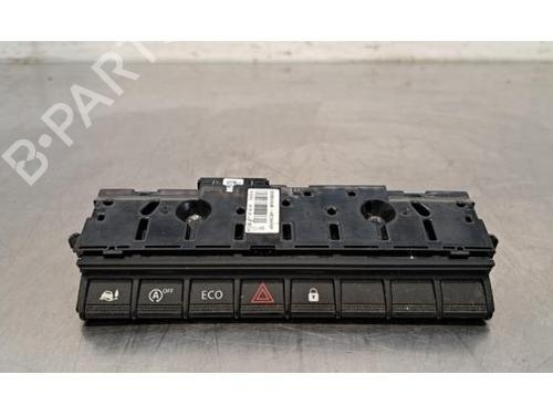 Bouton de warning RENAULT MASTER III Van (FV) 2.3 dCi 150 FWD (FV0F, FV03, FV09) (150 hp) 24378336