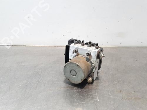 Used ABS pump PEUGEOT BOXER Van 3.0 HDi 160 (156 hp) 15031747