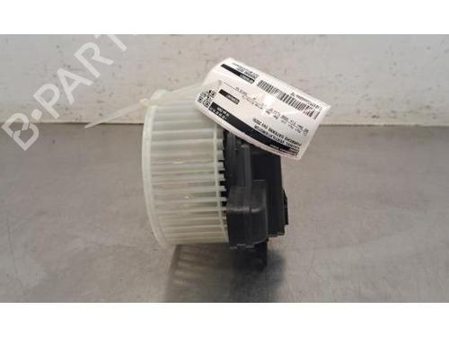 Heater blower motor PORSCHE CAYENNE Coupe (9YB) Turbo E-Hybrid AWD (9YBCT1, 9YBCZ1) | BP37275740M62 - Image 2