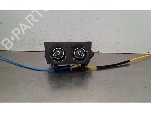 Used Climate control Climate control 38226047 38226047