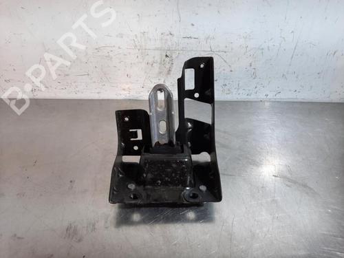 Used Engine mount CITROËN C3 AIRCROSS II (2R_, 2C_) 1.2 PureTech 130 (2RHNYH) (131 hp) 23601461