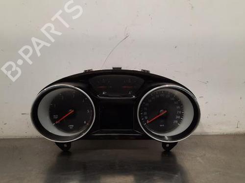 Used Instrument cluster OPEL ASTRA K (B16) 1.5 CRDI (68) (122 hp) 23636153