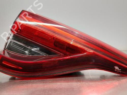 Used Left taillight RENAULT CLIO V (B7_) 1.5 Blue dCi 85 (B7AG) (86 hp) 23589319