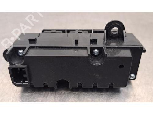 Switch AUDI A3 Limousine (8YS, 8YM) 35 TDI | BP40025828I30 - Image 3