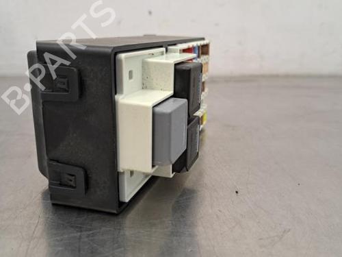 Fuse box JAGUAR XE (X760) 2.0 D | BP21674371E1 