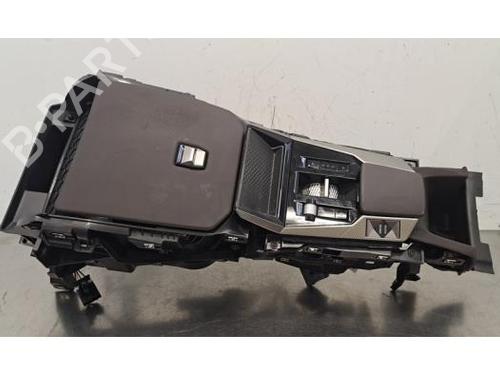Used Middle console Middle console DS DS 4 II (FR_, FB_, F3_, FP_) PureTech 225 (FP5GGT) (224 hp) 40517743 40517743