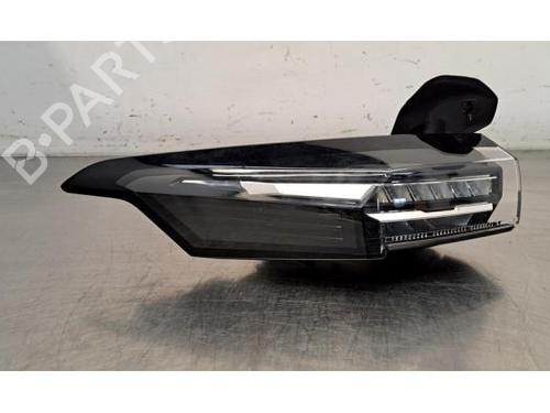 Used Left taillight PEUGEOT 308 III (FB_, FH_, FP_, F3_, FM_) PureTech 130 (FPHNSL, FPHNST) (131 hp) 28012149