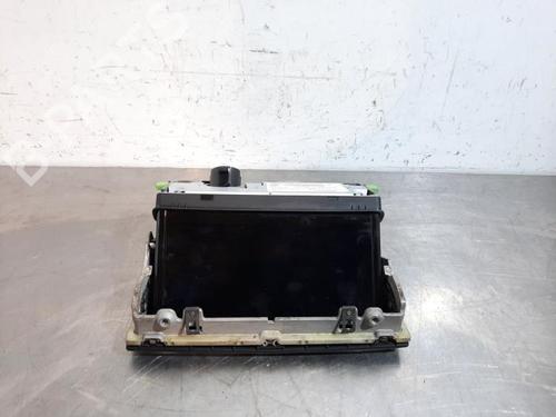 Used Display monitor AUDI A3 Sportback (8VA, 8VF) 2.0 TDI (150 hp) 23587959