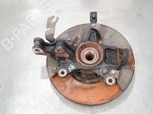 Right front steering knuckle PEUGEOT 3008 II SUV (MC_, MR_, MJ_, M4_) 1.6 BlueHDi 115 (MCBHXW, MCBHYB) | BP10888616M26 