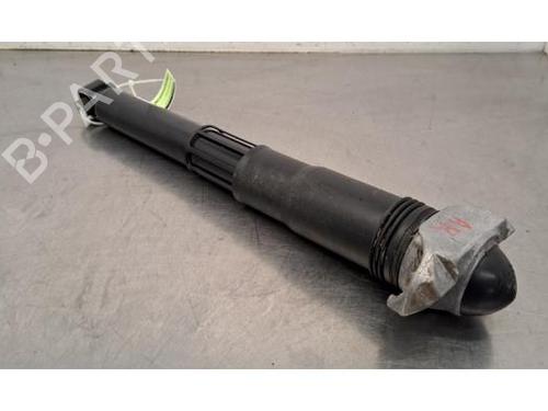 Used Right rear shock absorber Right rear shock absorber SKODA ENYAQ iV SUV (5AZ) 80 (204 hp) 34199941 34199941