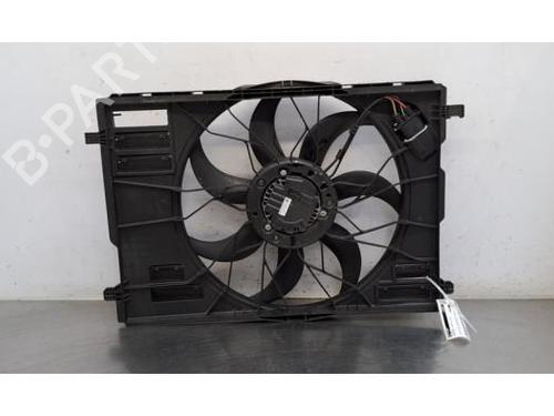 Used Radiator fan Radiator fan 37037970 37037970