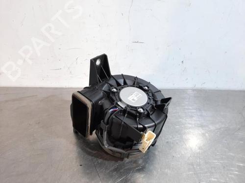 Used Heater blower motor TOYOTA YARIS (_P13_) 1.5 Hybrid (NHP130_, NHP130) (101 hp) 20078855