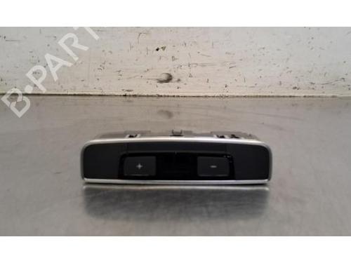 Used Climate control Climate control 37225630 37225630