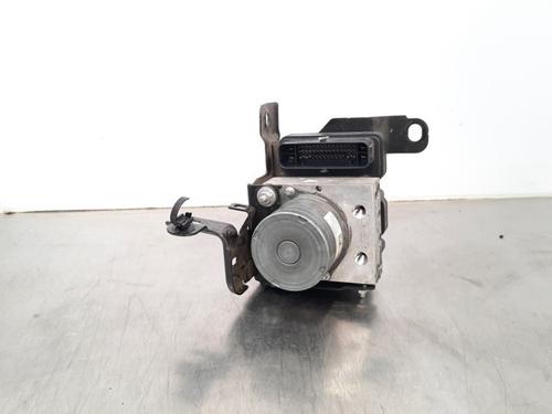 Used ABS pump PEUGEOT 3008 II SUV (MC_, MR_, MJ_, M4_) 1.5 BlueHDi 130 (131 hp) 10900559