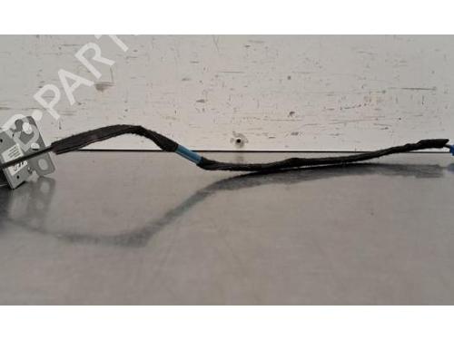 antennebase-renault-trafic-iii-van-fg_-2014-36169541 main image