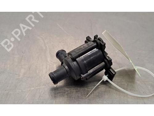 Used Auxiliary water pump PORSCHE 911 Convertible (992) 3.0 Carrera 4 (992610) (385 hp) 29379286