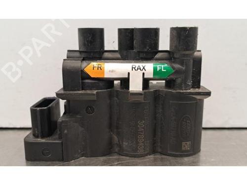 Used Electronic module LAND ROVER RANGE ROVER SPORT II (L494) 5.0 SCV8 4x4 (575 hp) 30381646