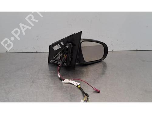 Used Right mirror Right mirror 37037969 37037969