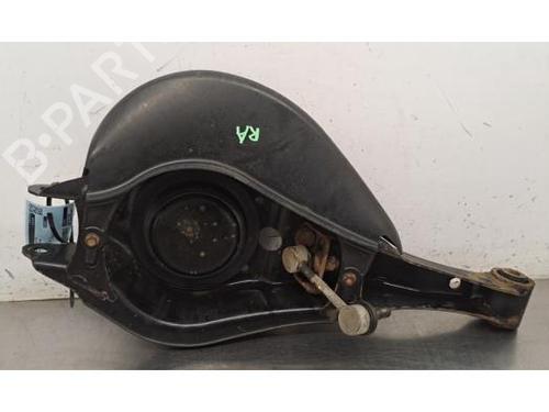 Used Left rear suspension arm Left rear suspension arm LEXUS RX (_L2_) 450h AWD (GYL25_, GYL26_, GYL25, GYL26, GYL25R, GYL26R) (313 hp) 33297236 33297236
