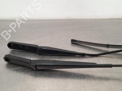 Front windshield wiper arm AUDI A1 Sportback (8XA, 8XF) 1.4 TDI | BP17113501C143 
