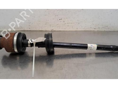 Drivaksel bak venstre Drivaksel bak venstre HYUNDAI IONIQ 5 (NE) EV (217 hp) 37162142 37162142