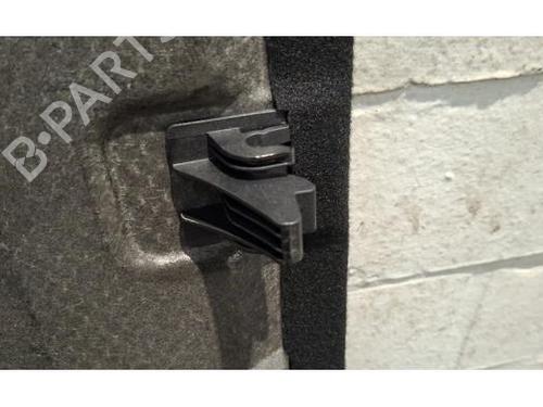 Bagagerumsgulv BMW 1 (F40) 118 i | BP32276772I33