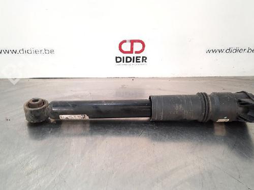 Used Left rear shock absorber PEUGEOT 208 II (UB_, UP_, UW_, UJ_) 1.2 PureTech 100 (101 hp) 10889608