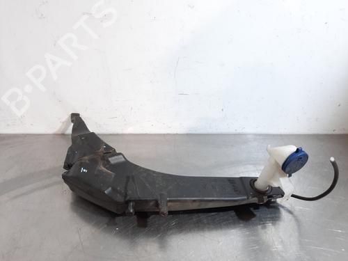 Used Windscreen washer tank PEUGEOT 308 II (LB_, LP_, LW_, LH_, L3_) 1.6 HDi / BlueHDi 115 (115 hp) 17112949