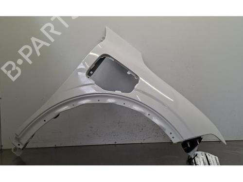 right-front-fenders-renault-megane-e-tech-suv-2021-40070606 main image