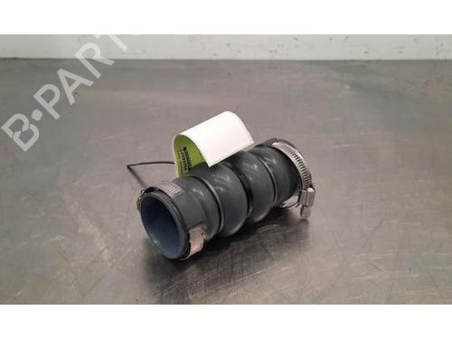 Used Intercooler pipe PEUGEOT 208 II (UB_, UP_, UW_, UJ_) 1.2 PureTech 100 (101 hp) 23626561