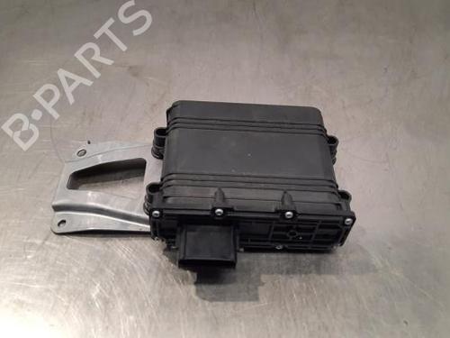Used Electronic module TOYOTA YARIS (_P21_, _PA1_, _PH1_) 1.5 (MXPA11) (125 hp) 23595021