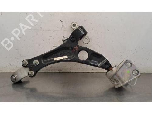 Used Right front suspension arm Right front suspension arm PEUGEOT 5008 III (KA_, KB_, KC_) e-210 (213 hp) 35935397 35935397