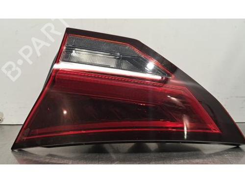 Used Right taillight Right taillight 32510845 32510845