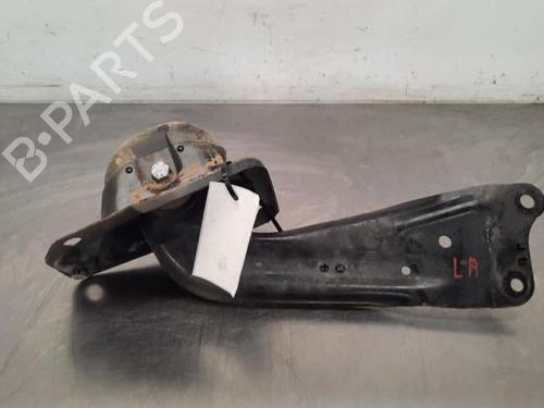 Used Left rear suspension arm SKODA SUPERB III Estate (3V5) 2.0 TDI (150 hp) 23610576