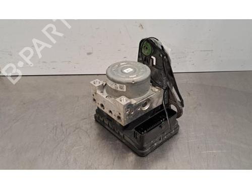 Used ABS pump ABS pump VW CADDY V Box Body/MPV (SBA, SBH) 2.0 TDi (102 hp) 33612589 33612589