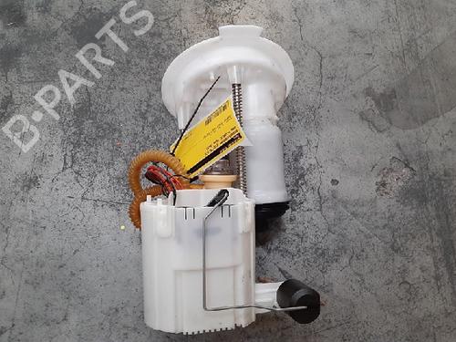 Used Fuel pump BMW 1 (F20) 116 i (109 hp) 10873987