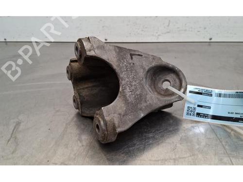 engine-mount-porsche-cayenne-92a-2010-2011-2012-2013-2014-2015-2016-2017-2018-36892982 main image