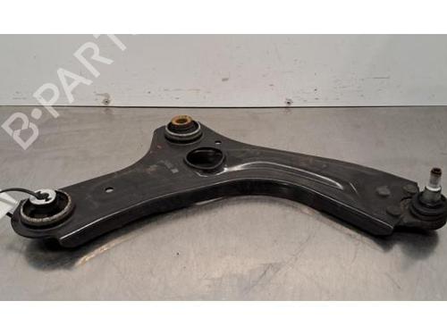 Braccio sospensione anteriore destro RENAULT CAPTUR II (HF_) TCe 90 (HFM6) (91 hp) 33165419