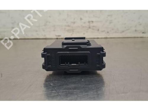 Used Electronic module Electronic module RENAULT ARKANA I (LCM_, LDN_) 1.3 TCe 160 (LDN1) (158 hp) 40285097 40285097