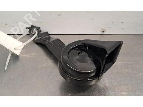 Horn DS DS 3 / DS 3 CROSSBACK (UR_, UC_, UJ_) 1.2 PureTech 155 (URHNNS) (156 hp) 32376367