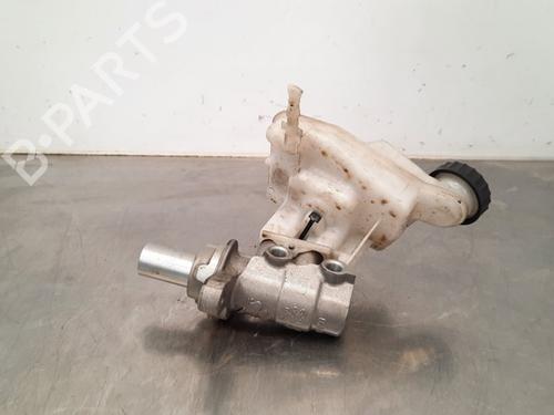 Used Brake master cylinder CITROËN C5 AIRCROSS (A_) 1.2 PureTech 130 (ARHNSJ) (131 hp) 15791999