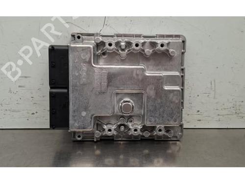 engine-control-unit-ecu-porsche-718-boxster-982-2016-39754845 main image