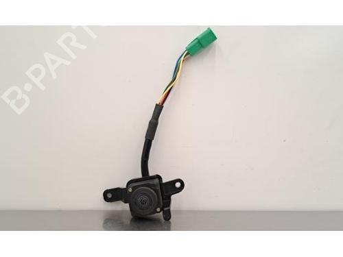 Used Camera TOYOTA LAND CRUISER 200 (_J2_) 4.5 D4-D (VDJ200) (272 hp) 27215607