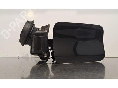 fuel-flap-bmw-2-gran-tourer-f46-2014-32408189 main image