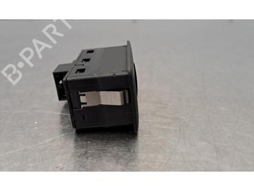 Switch AUDI Q4 E-TRON Sportback (F4N) 45 | BP39500383I30 - Image 4