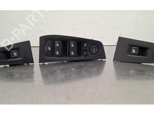 Used Switch BMW 1 (F40) 128 ti (265 hp) 32485622