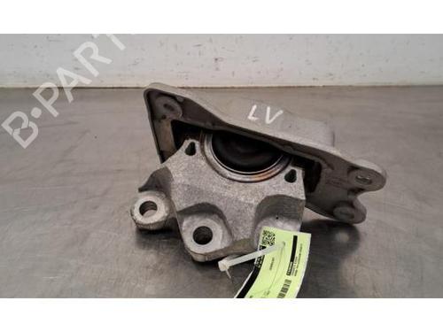 Used Engine mount VOLVO XC60 II (246) T5 AWD (250 hp) 30046832