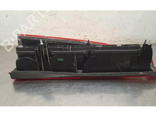 Right taillight RENAULT MASTER III Van (FV) 2.3 dCi 110 FWD (FV0R, FV0W, FV1A) | BP38039071C35 - Image 4