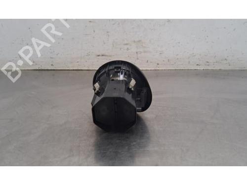Air vent MERCEDES-BENZ CLA (C118) CLA 180 Mild-Hybrid (118.384) | BP40483507I21 - Image 3